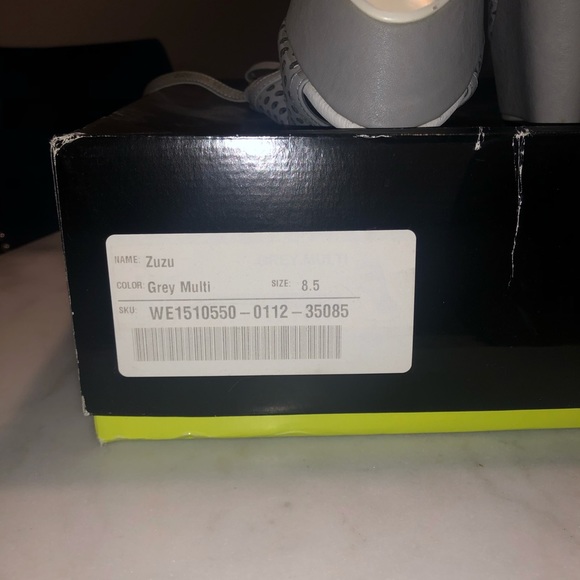 Gray wedges - Picture 6 of 6